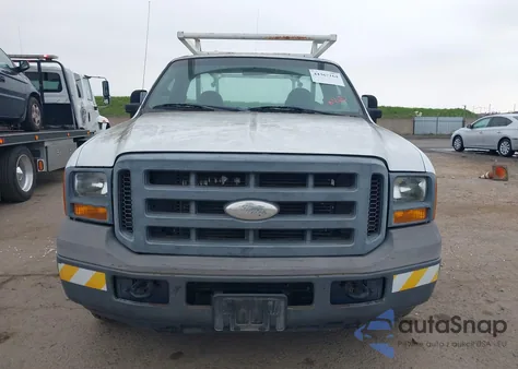 2005 Ford F-250 Xl/Xlt z USA, uszkodzony, nr VIN 1FDSF20P15EC84583